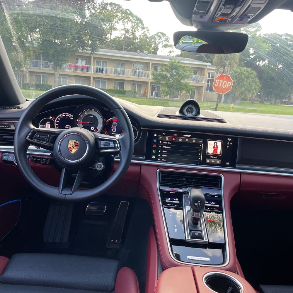 2023 Porsche Panamera 4S
