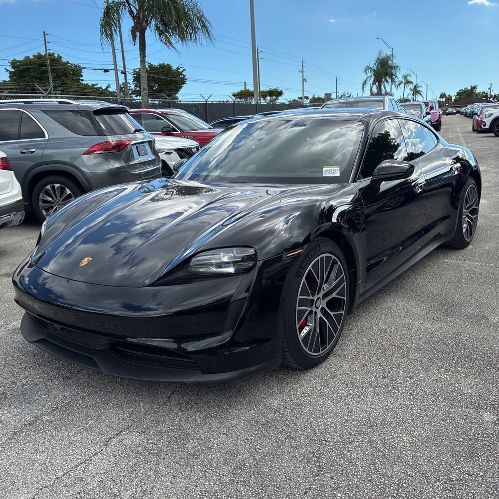 2021 Porsche Taycan 4S