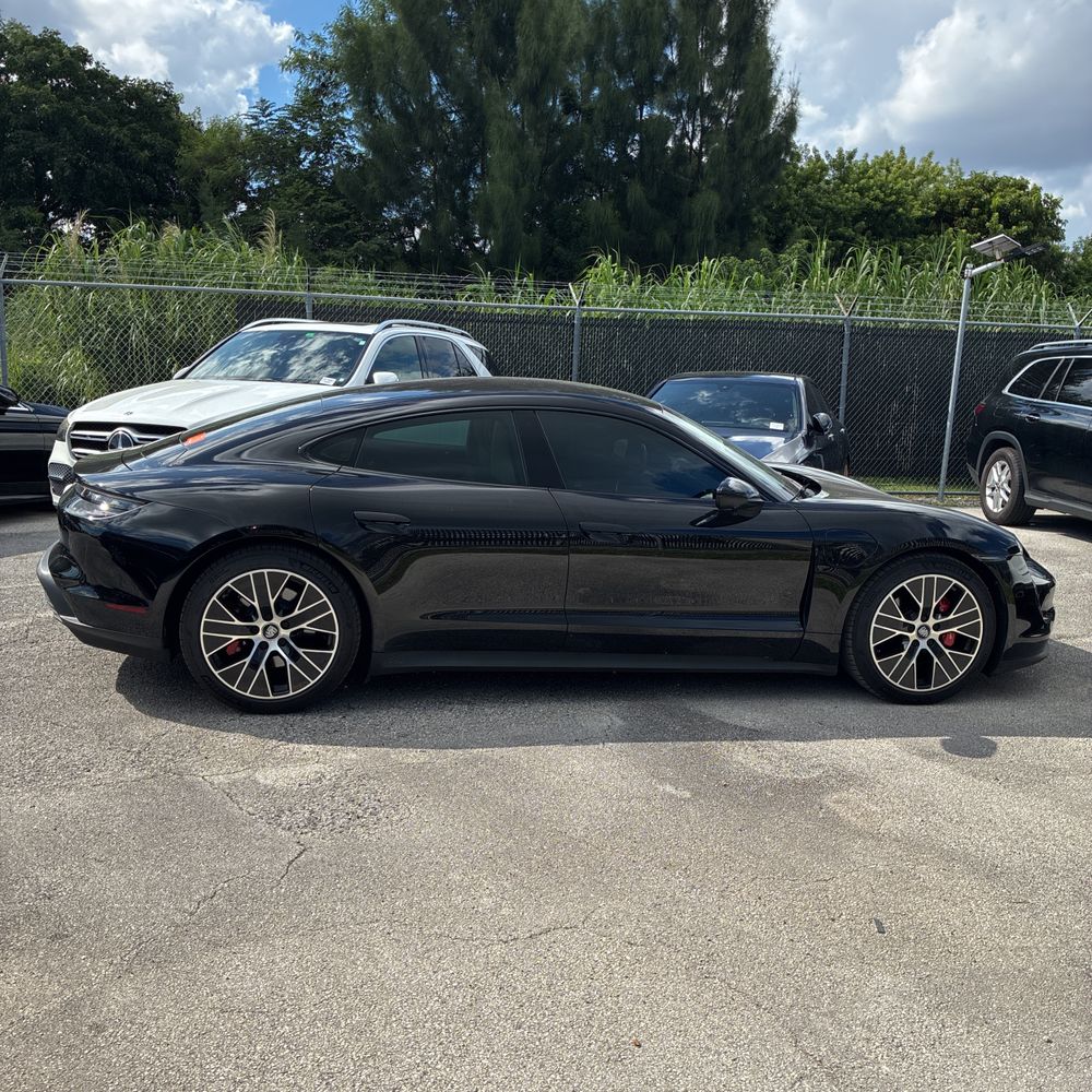 2021 Porsche Taycan 4S