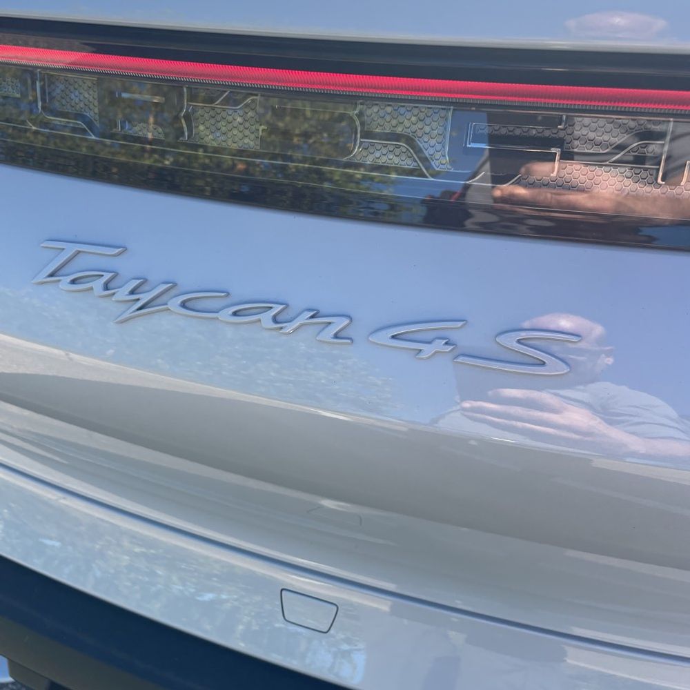 2024 Porsche Taycan 4S