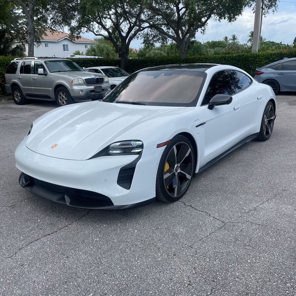 2020 Porsche Taycan Turbo S