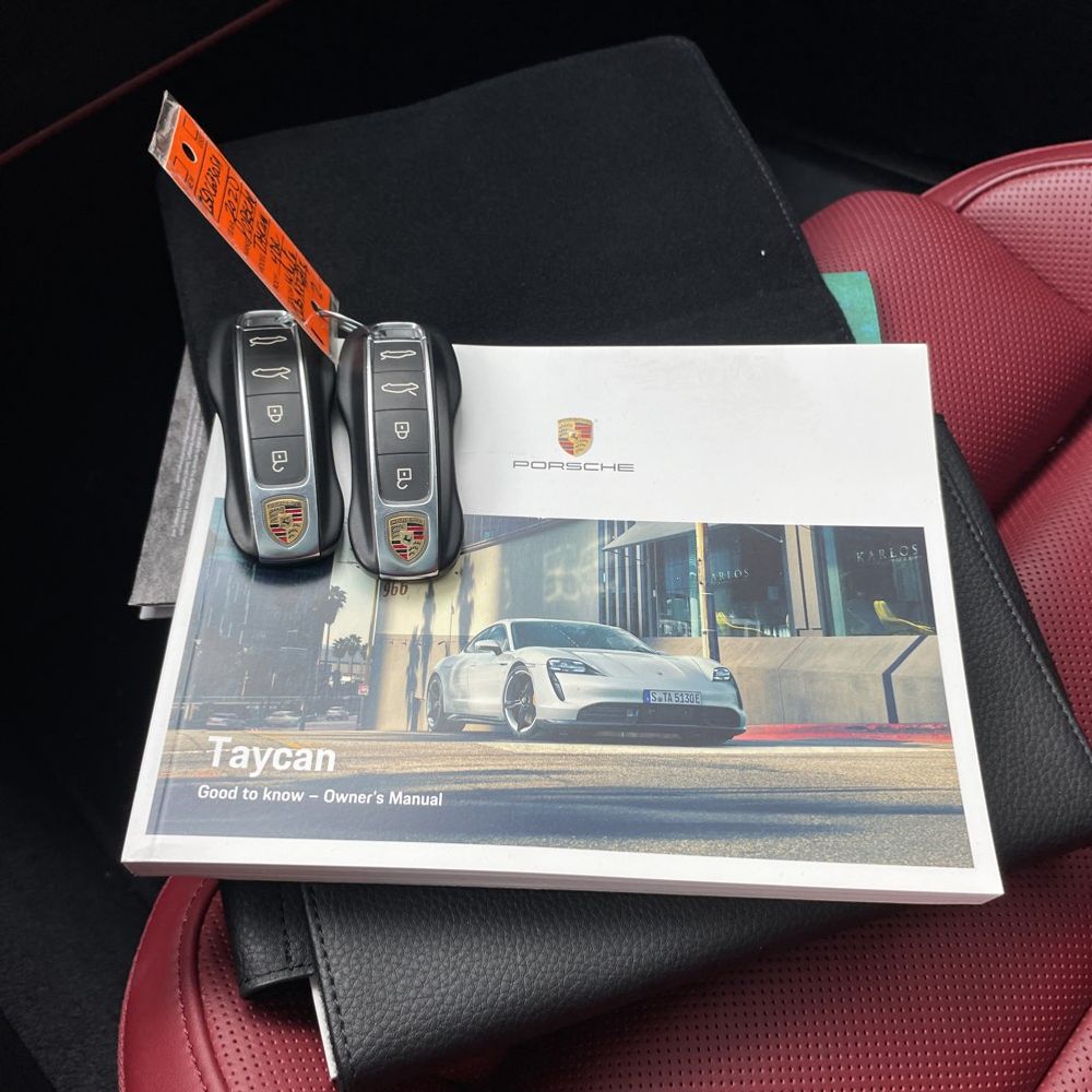 2020 Porsche Taycan Turbo S