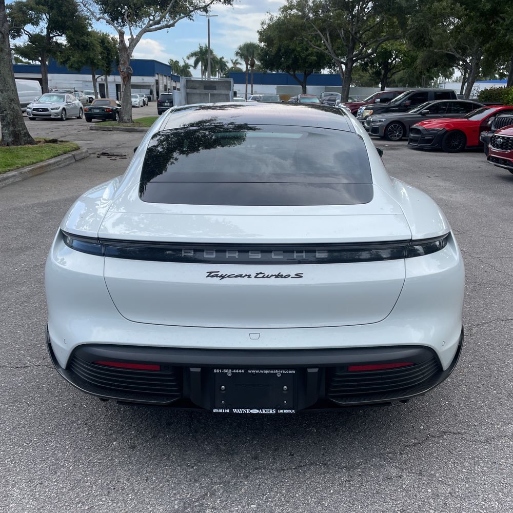 2020 Porsche Taycan Turbo S