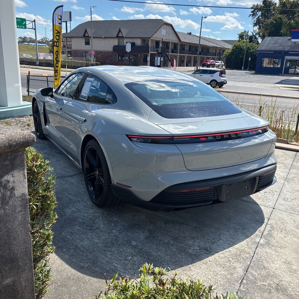 2021 Porsche Taycan Turbo S