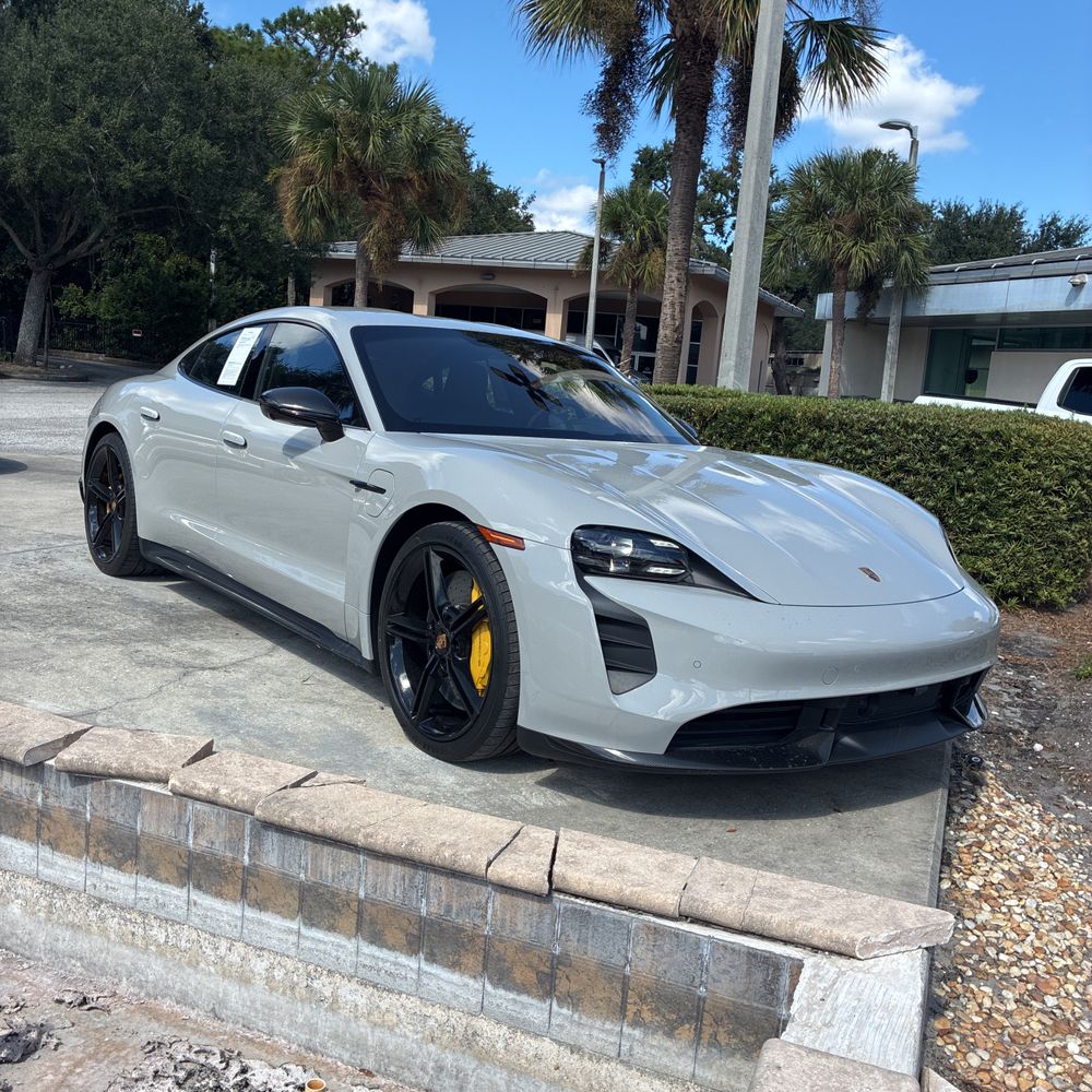 2021 Porsche Taycan Turbo S