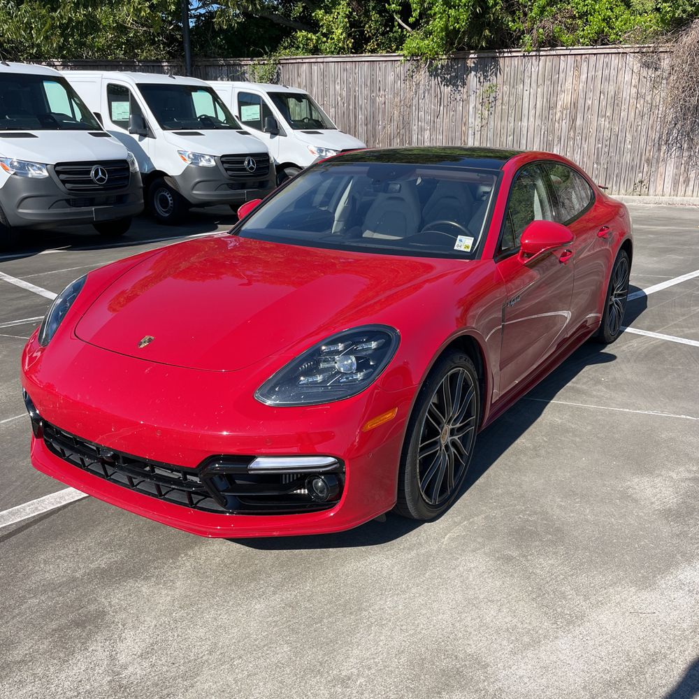 2019 Porsche Panamera 4 E-Hybrid