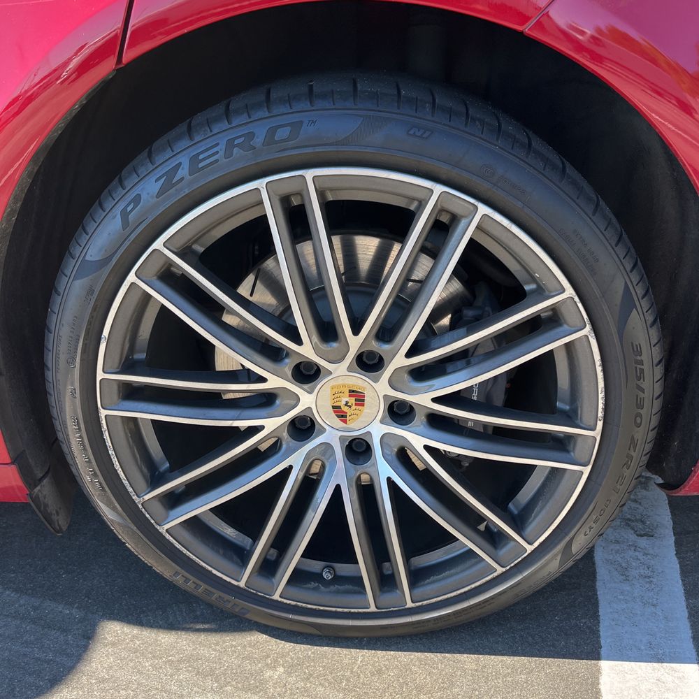 2019 Porsche Panamera 4 E-Hybrid
