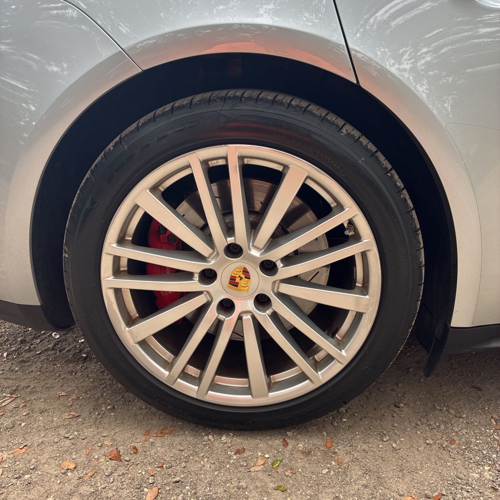 2017 Porsche Panamera Turbo