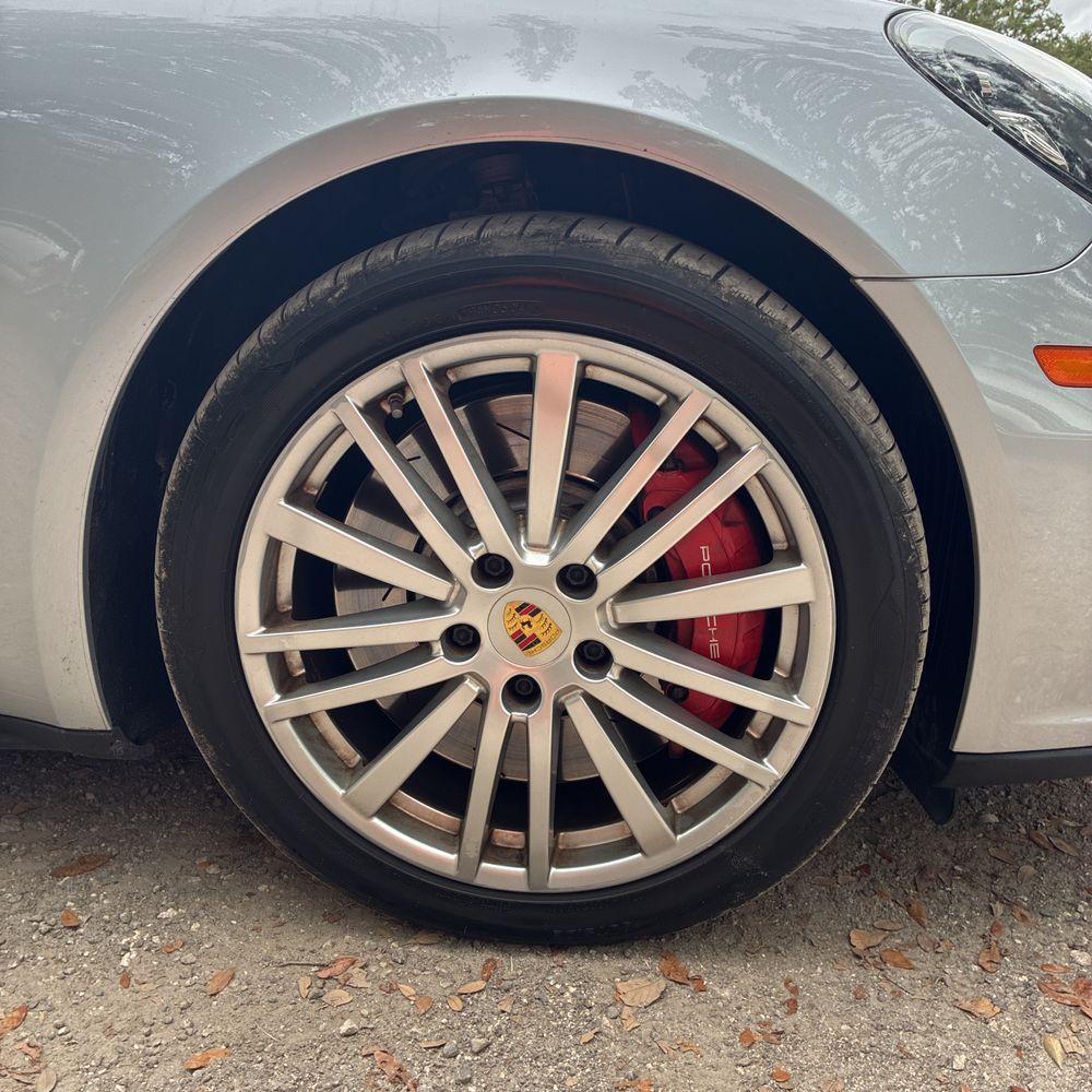2017 Porsche Panamera Turbo