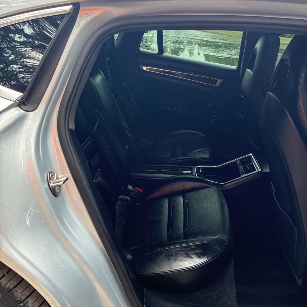 2017 Porsche Panamera Turbo