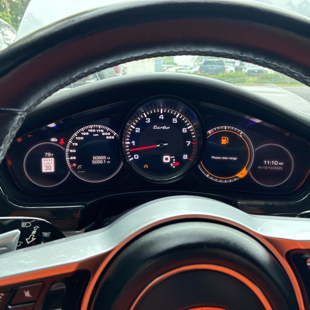 2017 Porsche Panamera Turbo