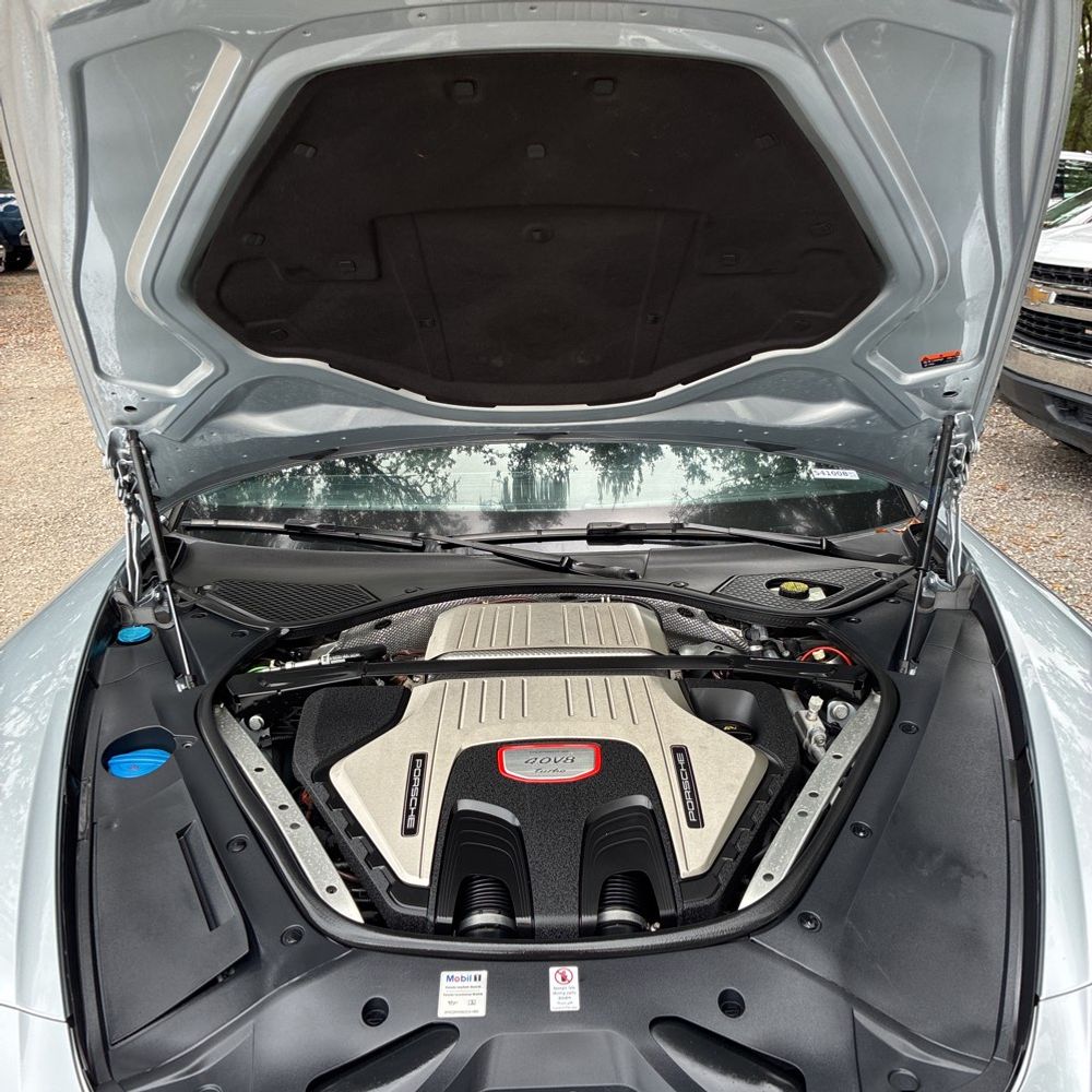 2017 Porsche Panamera Turbo