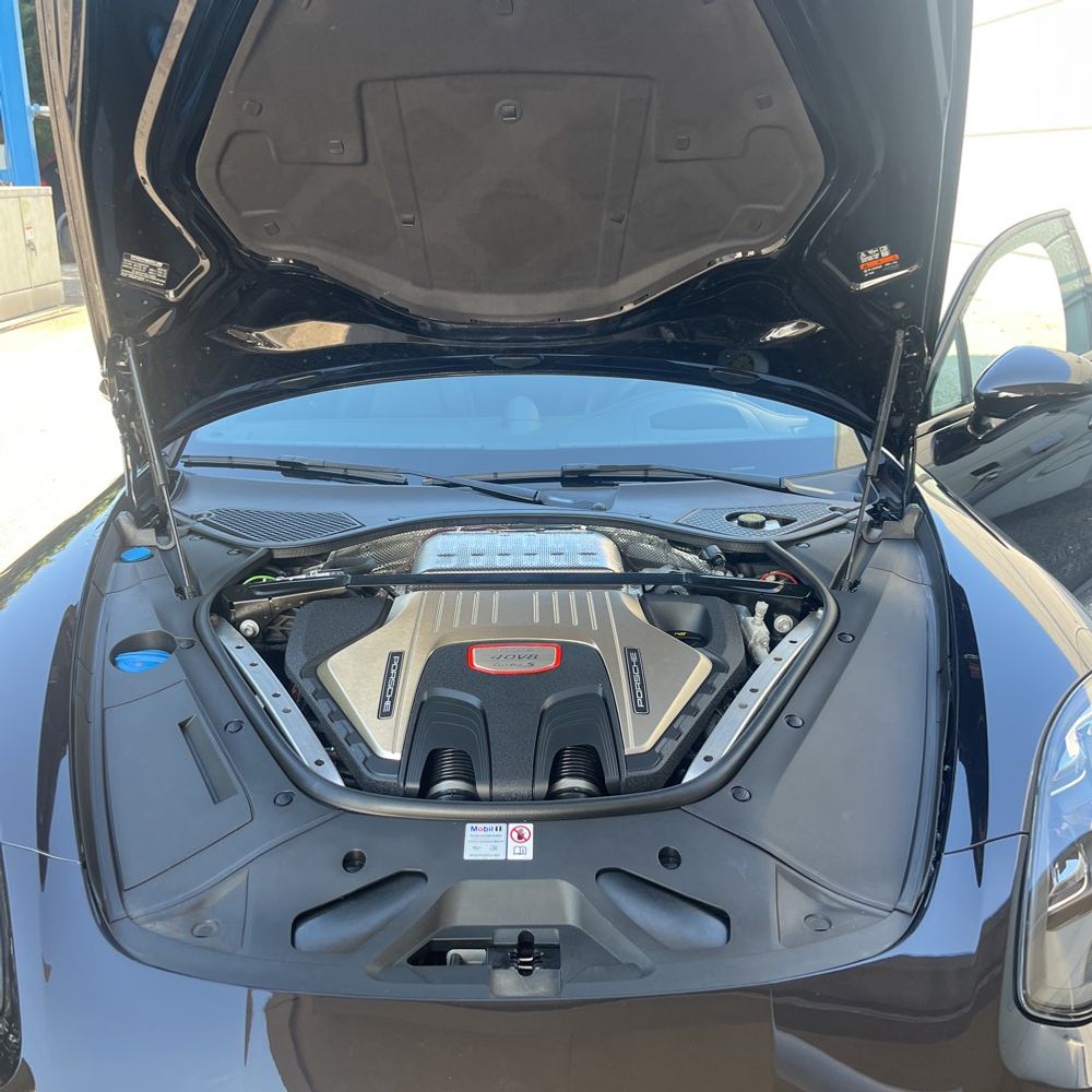 2023 Porsche Panamera Turbo S