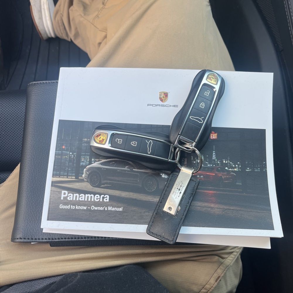 2023 Porsche Panamera Turbo S
