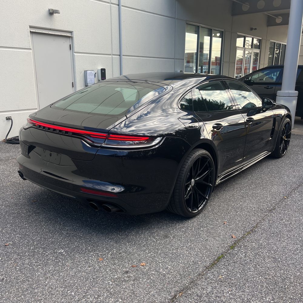 2023 Porsche Panamera Turbo S