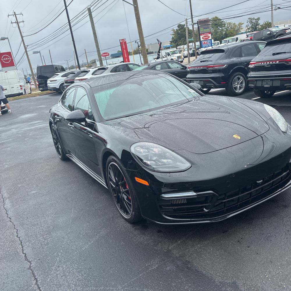 2019 Porsche Panamera GTS