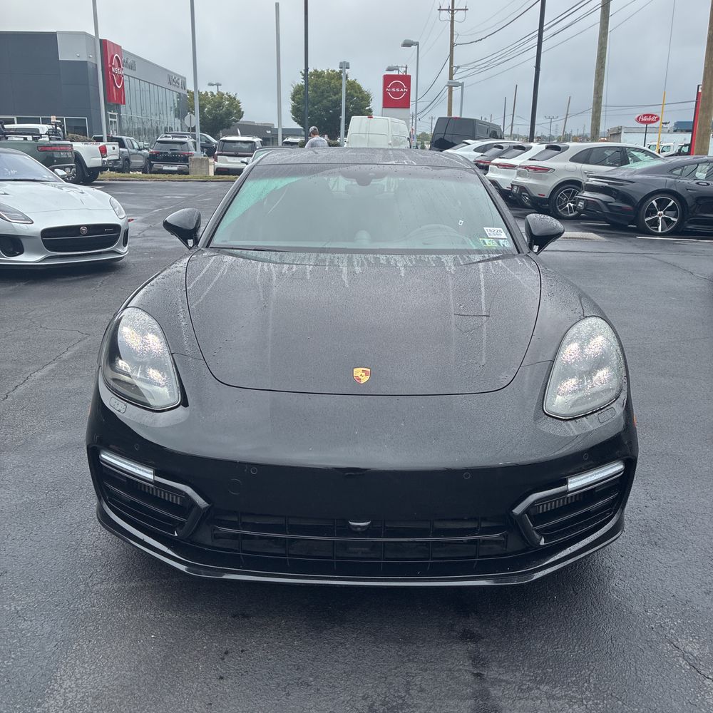 2019 Porsche Panamera GTS