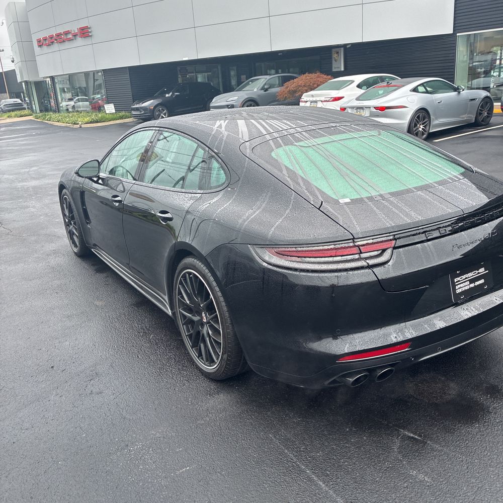 2019 Porsche Panamera GTS