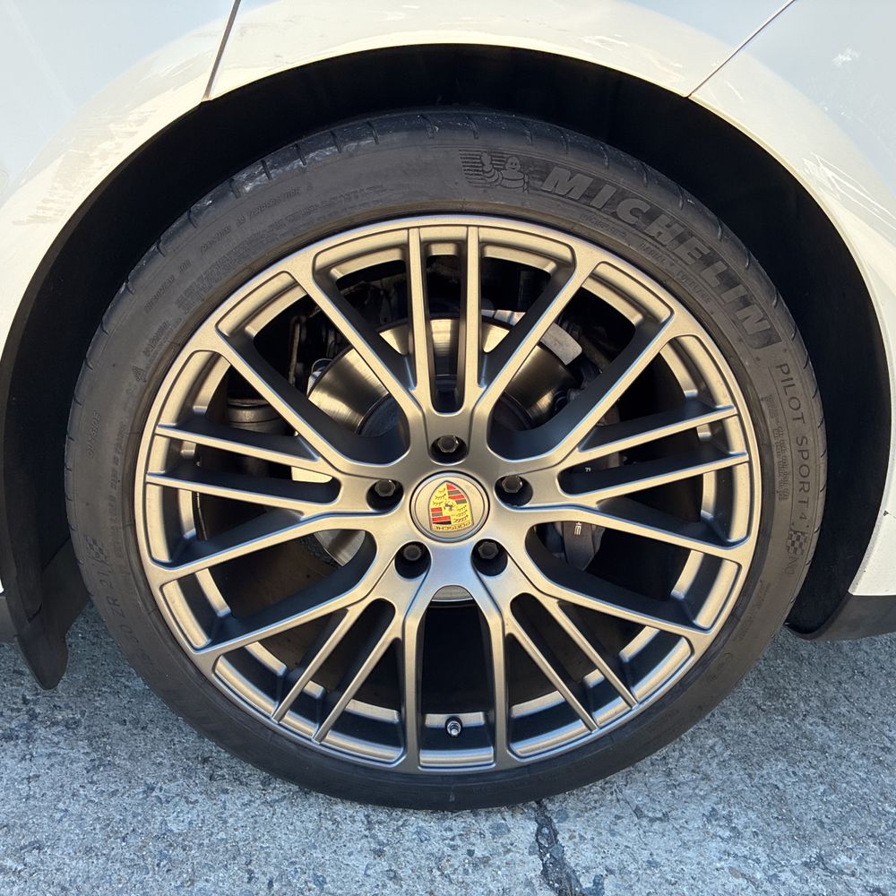 2021 Porsche Panamera Base