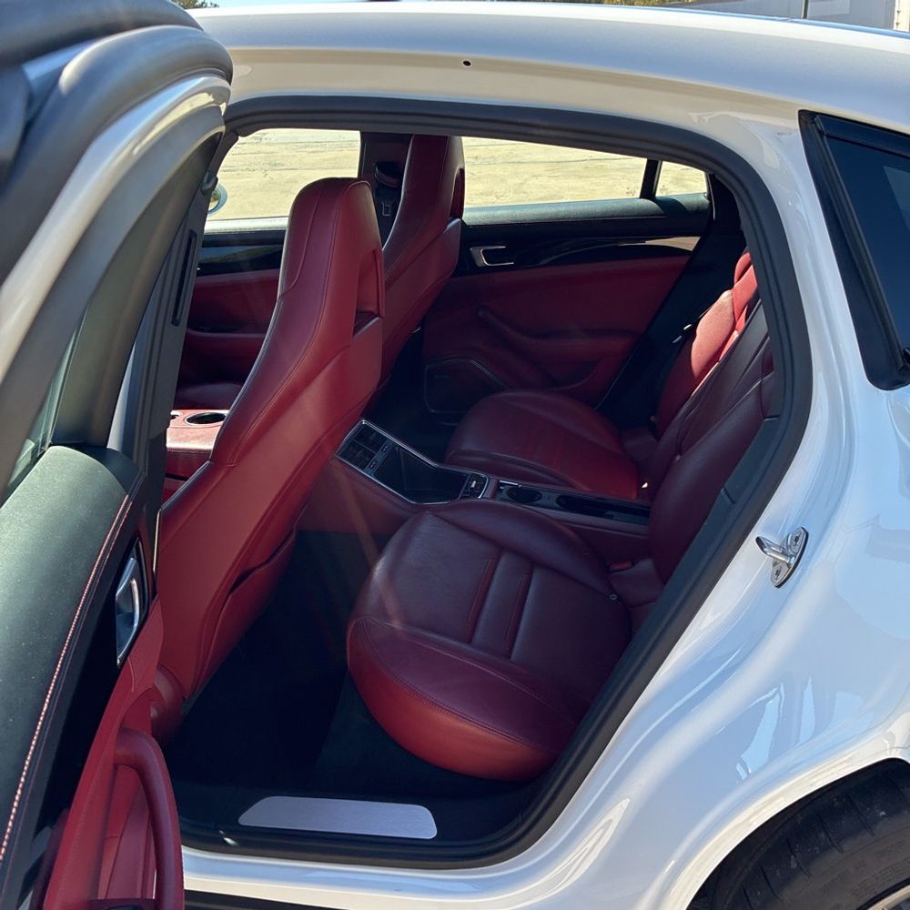2021 Porsche Panamera Base