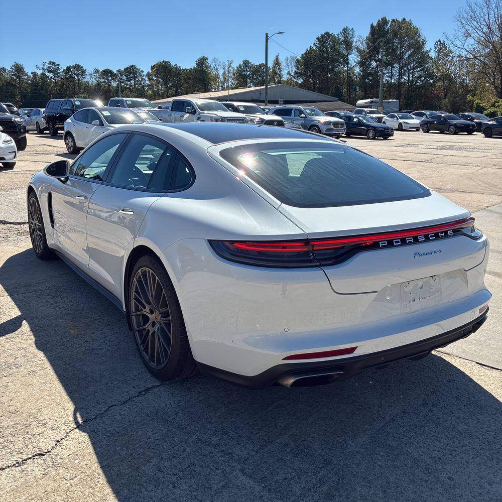 2021 Porsche Panamera Base