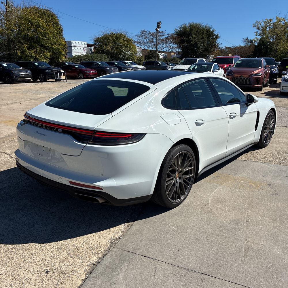 2021 Porsche Panamera Base
