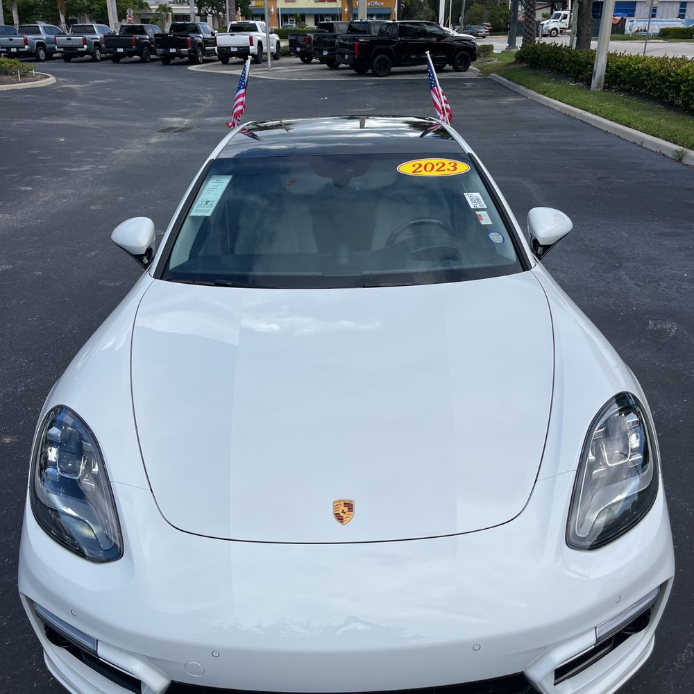 2023 Porsche Panamera 4S E-Hybrid