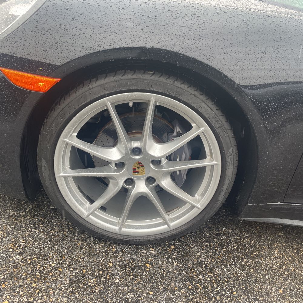 2015 Porsche 911 Carrera 4 Base