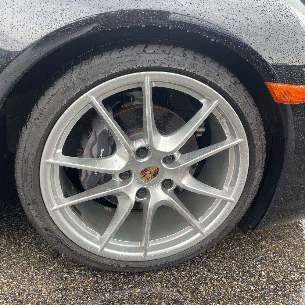2015 Porsche 911 Carrera 4 Base