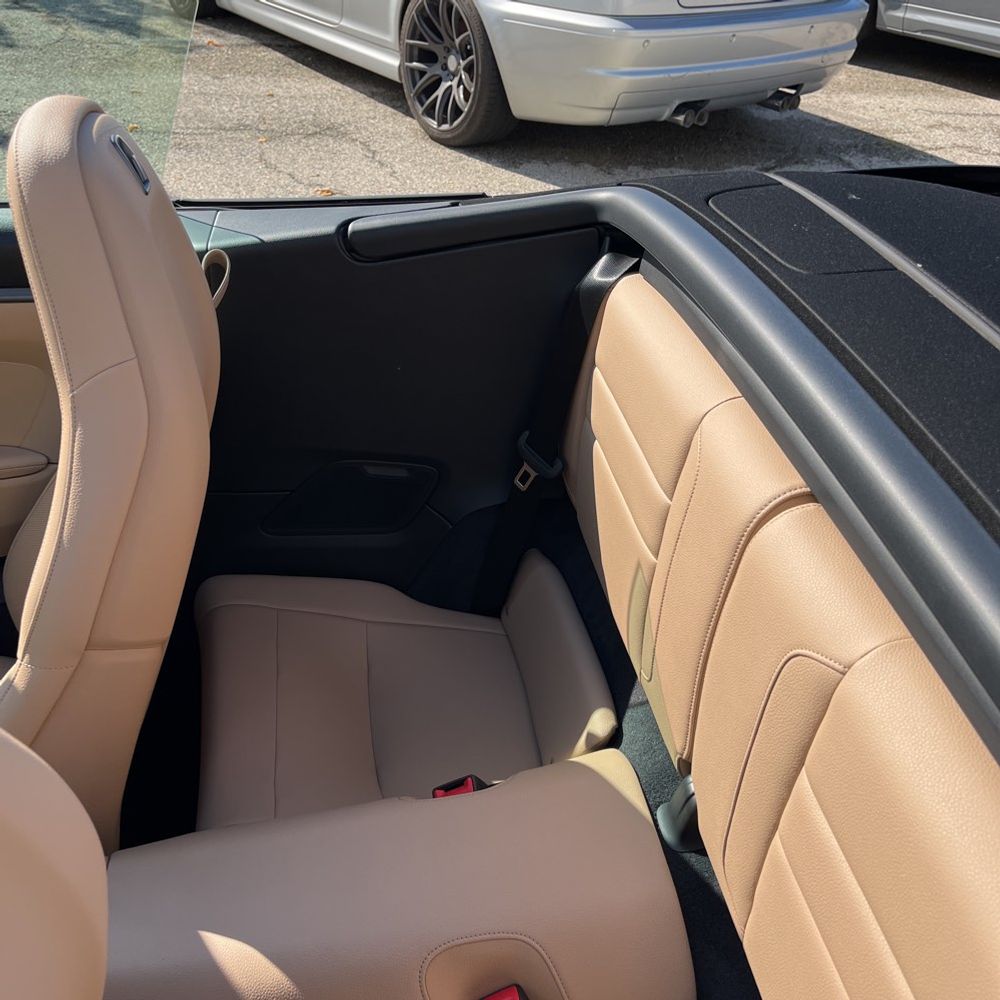 2022 Porsche 911 Carrera