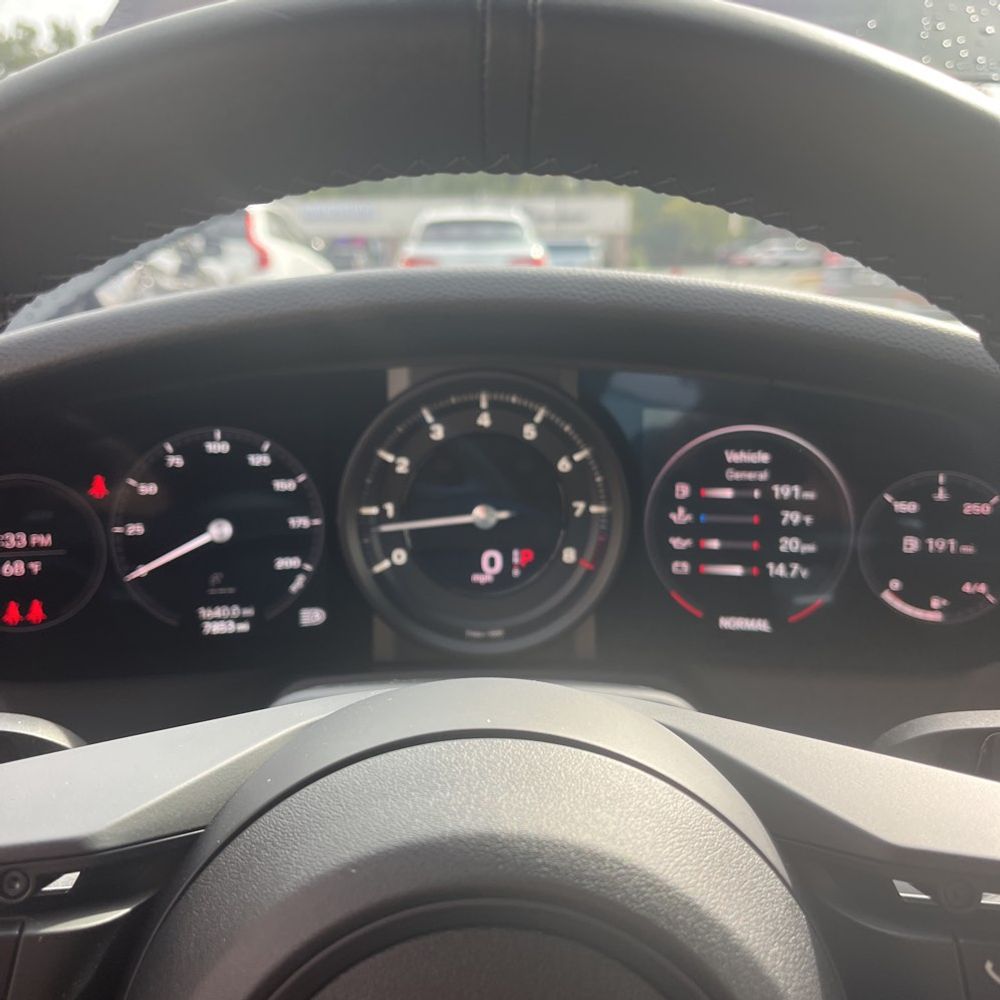 2022 Porsche 911 Carrera