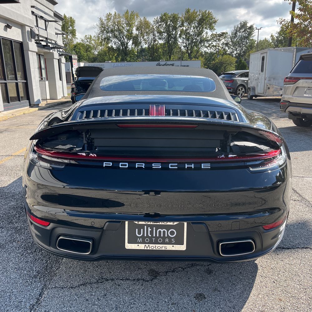 2022 Porsche 911 Carrera
