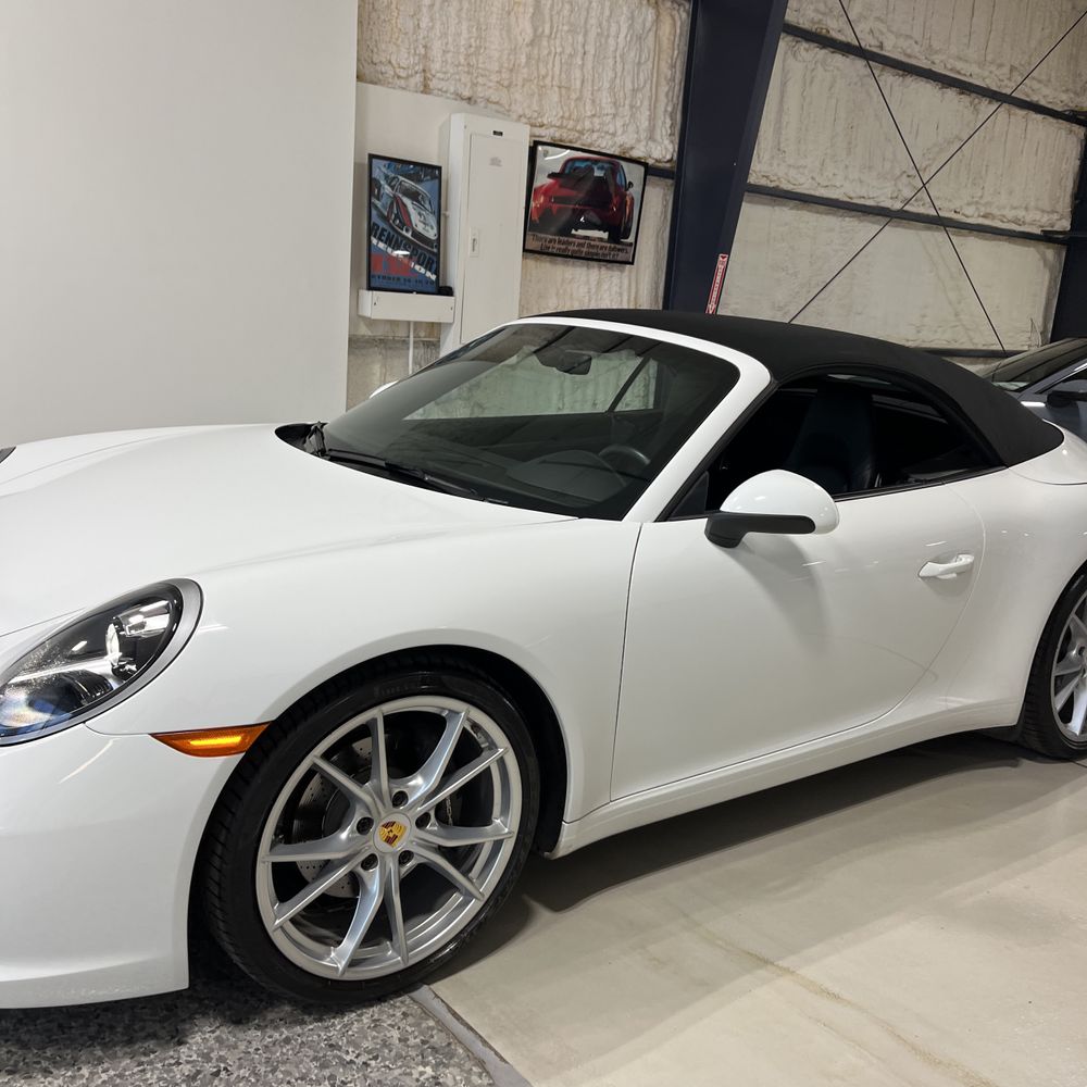 2018 Porsche 911 Carrera