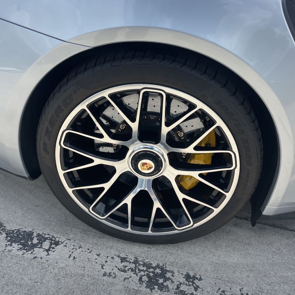 2015 Porsche 911 Carrera 4 Turbo S