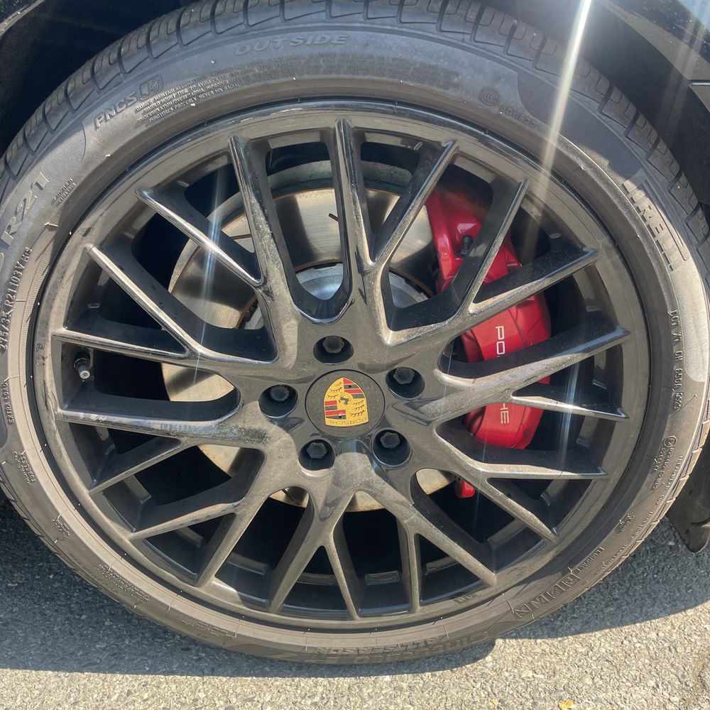 2020 Porsche Panamera GTS Sport Turismo