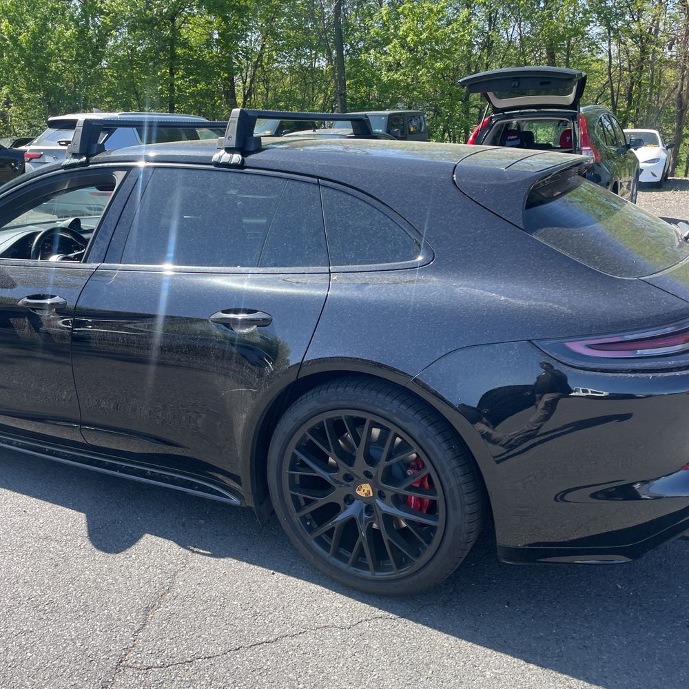 2020 Porsche Panamera GTS Sport Turismo