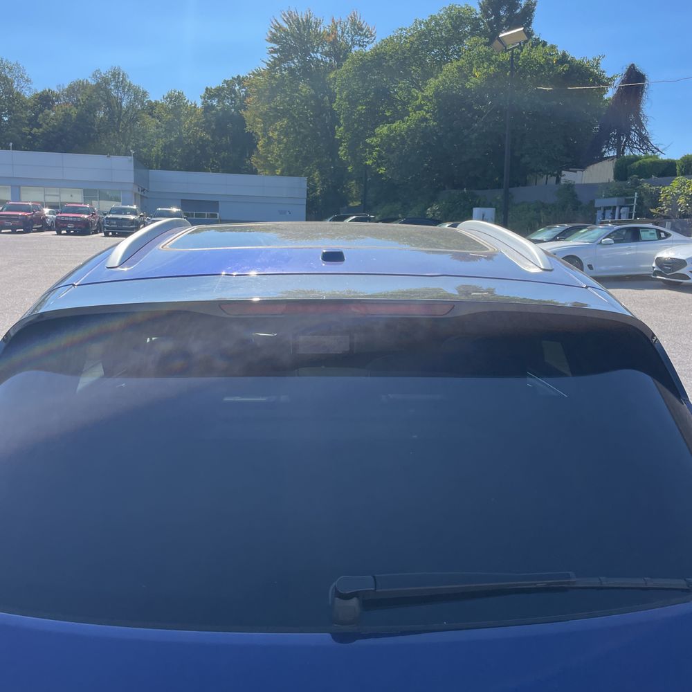 2023 Porsche Macan Base
