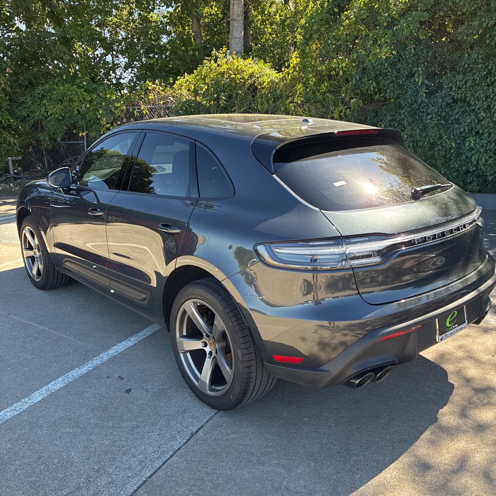 2024 Porsche Macan Base