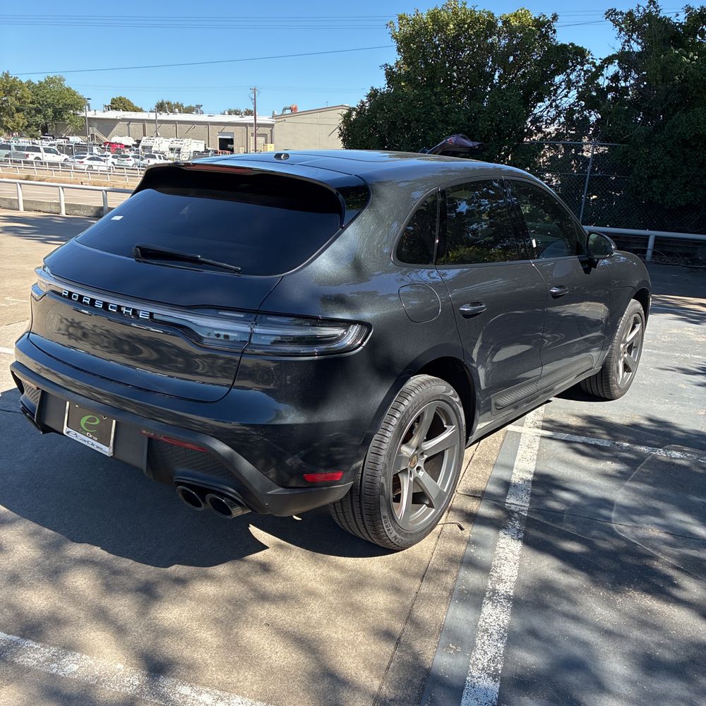 2024 Porsche Macan Base