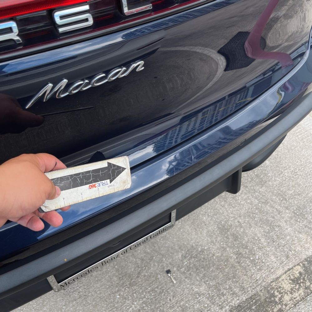 2022 Porsche Macan Base