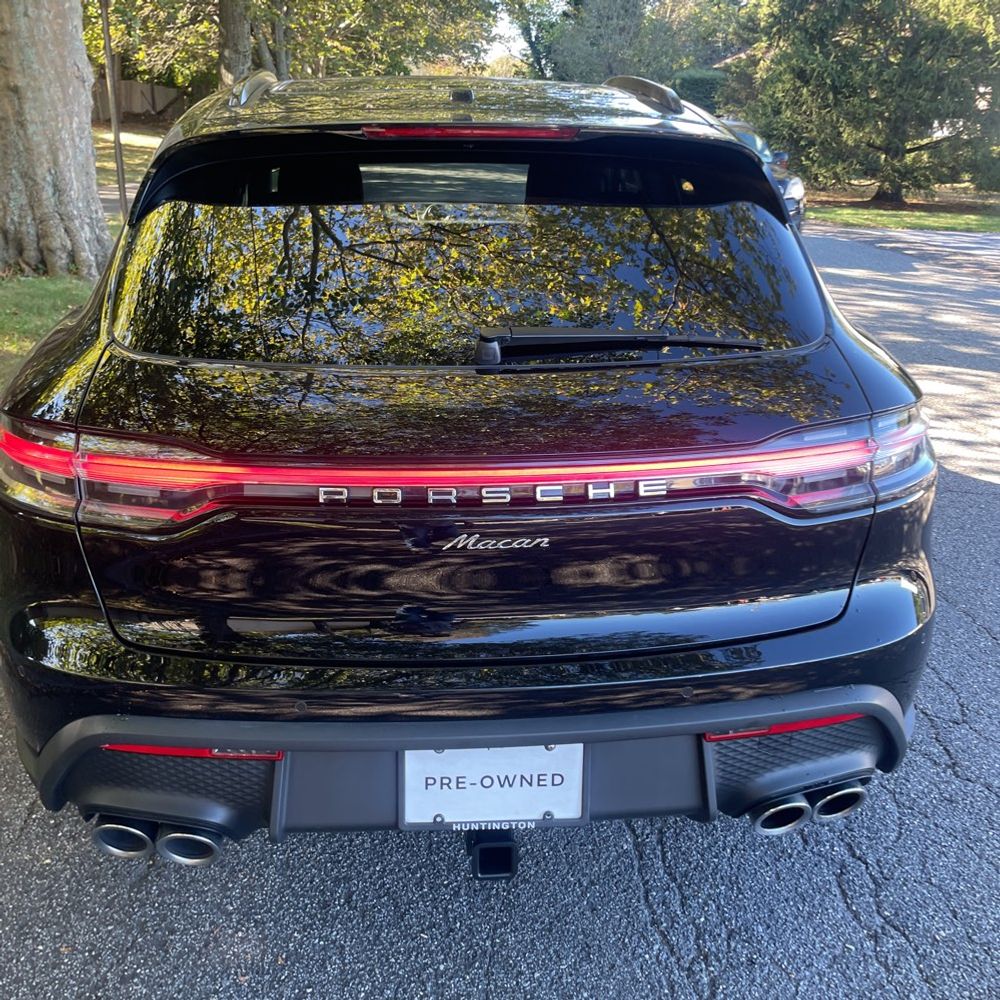 2024 Porsche Macan Base