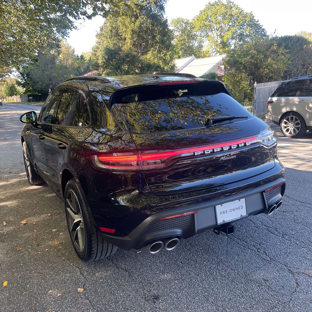 2024 Porsche Macan Base