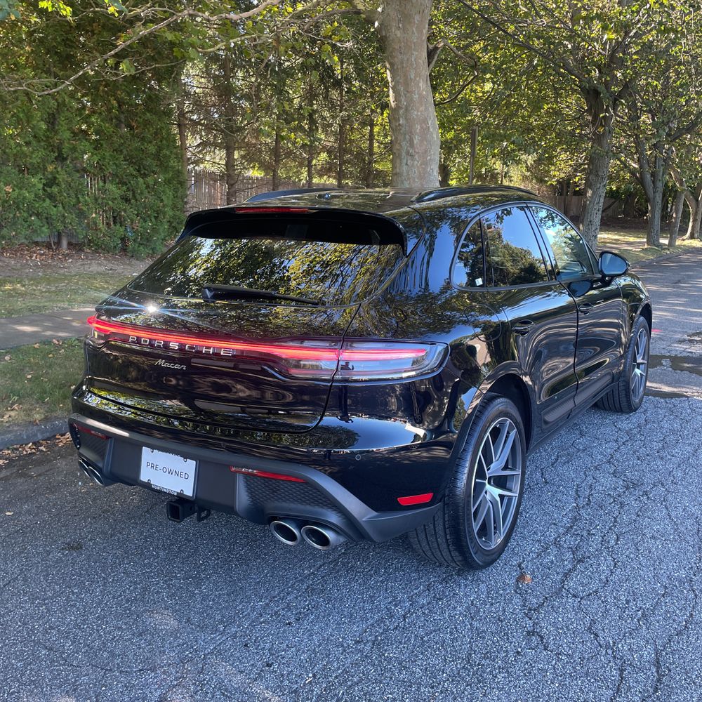 2024 Porsche Macan Base