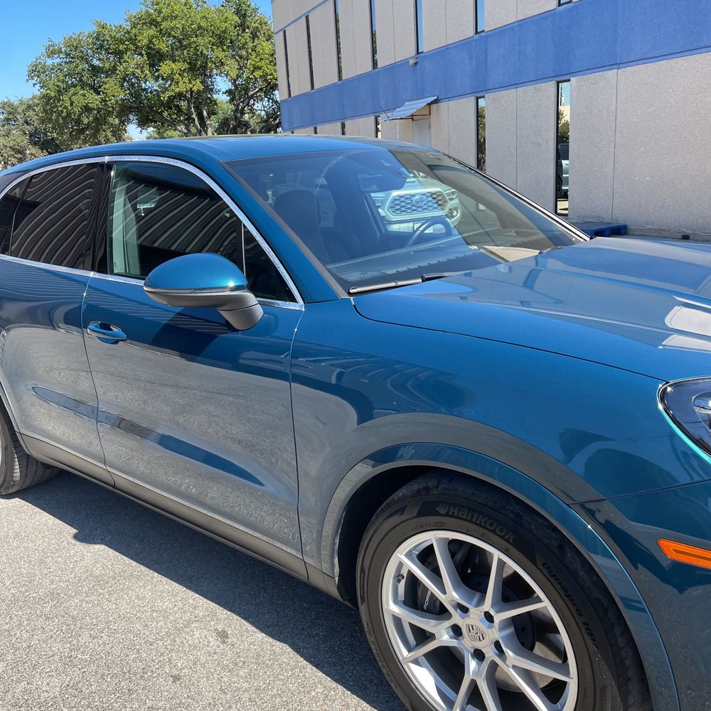 2024 Porsche Cayenne Base