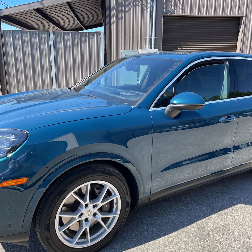 2024 Porsche Cayenne Base