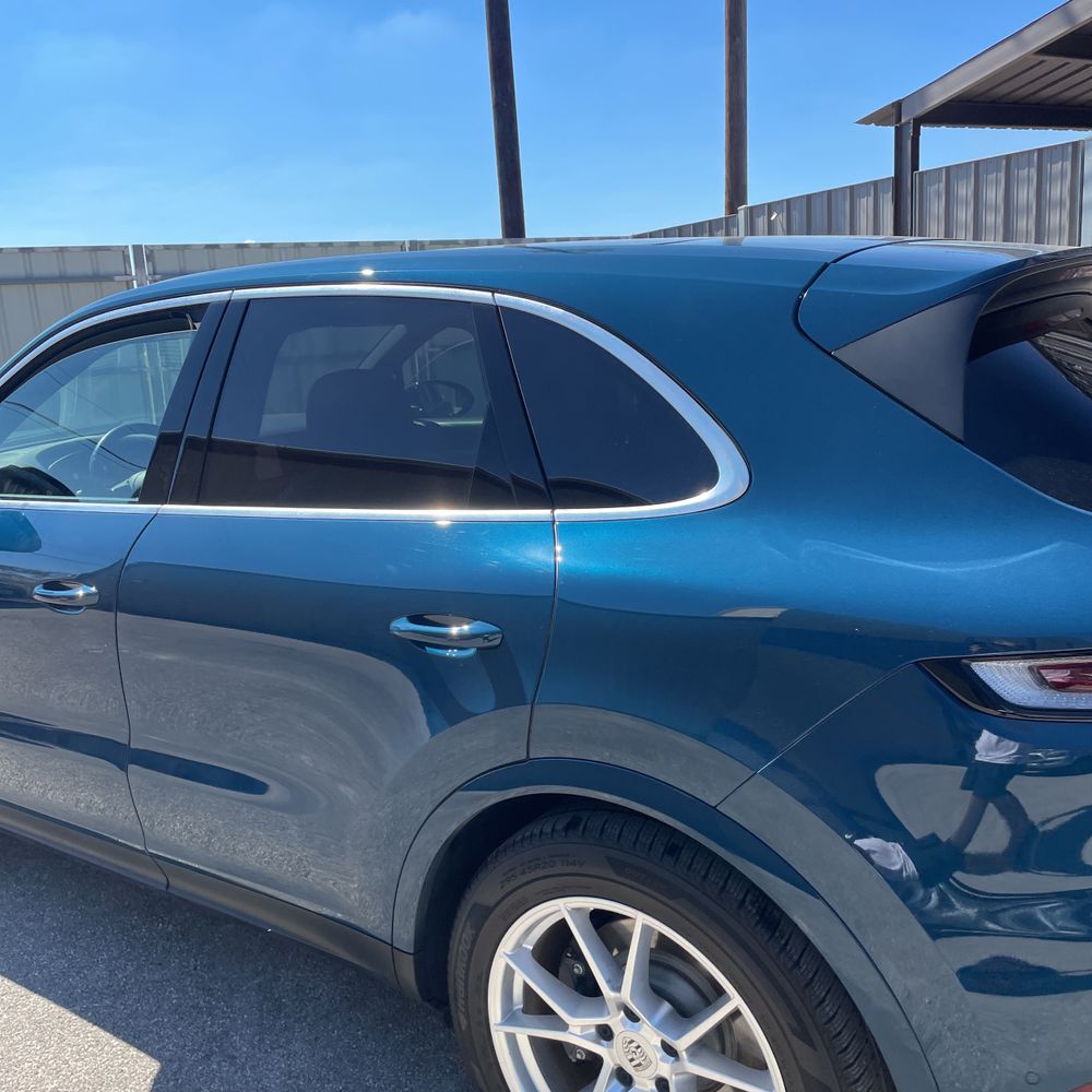 2024 Porsche Cayenne Base