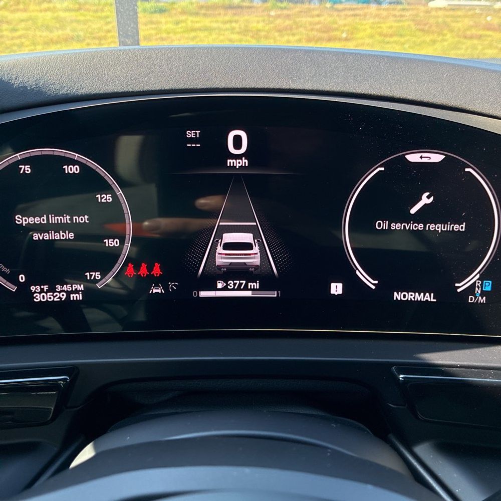 2024 Porsche Cayenne Base
