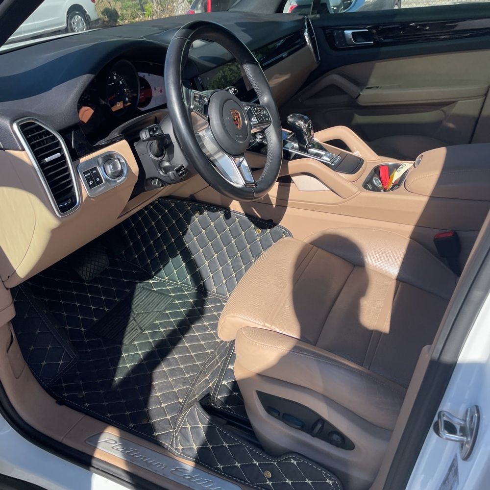 2023 Porsche Cayenne Platinum Edition