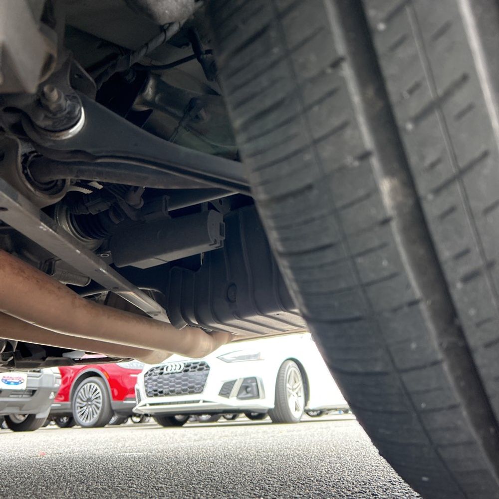 2023 Porsche Cayenne Base