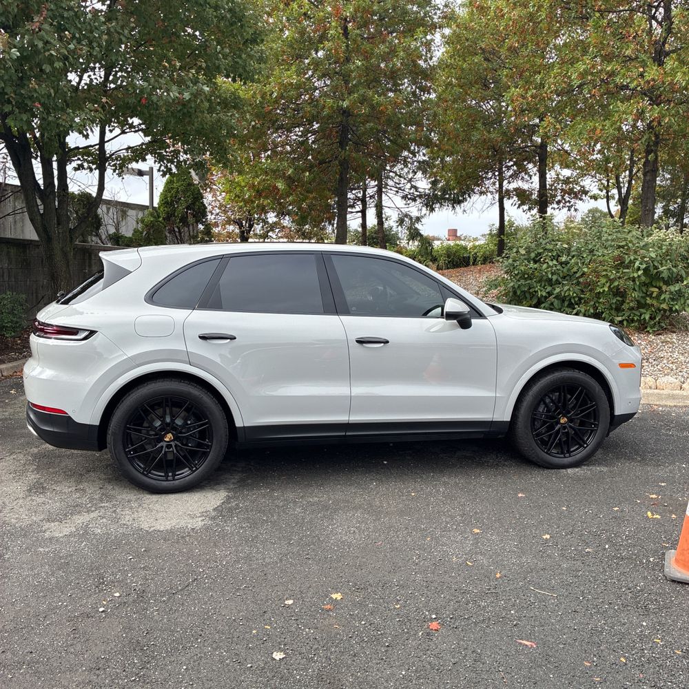 2024 Porsche Cayenne Base